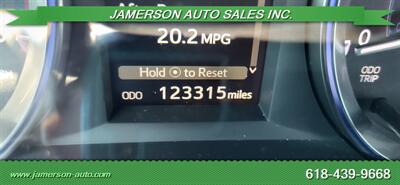 2015 Toyota Highlander XLE   - Photo 13 - Benton, IL 62812
