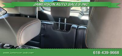 2015 Toyota Highlander XLE   - Photo 6 - Benton, IL 62812