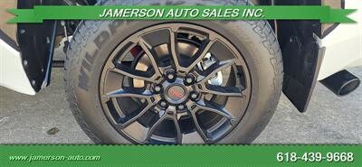 2025 Toyota Tundra SR5   - Photo 7 - Benton, IL 62812