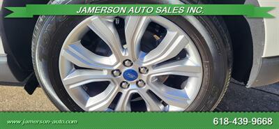 2020 Ford Edge Titanium - Photo 8 - Benton, IL 62812