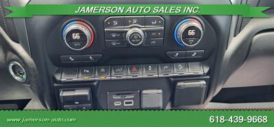 2019 Chevrolet Silverado 1500 LT   - Photo 10 - Benton, IL 62812