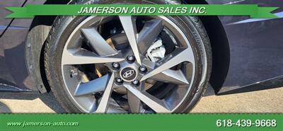 2023 Hyundai SONATA SEL Plus   - Photo 6 - Benton, IL 62812