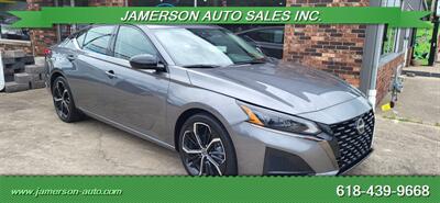 2024 Nissan Altima 2.5 SR   - Photo 4 - Benton, IL 62812