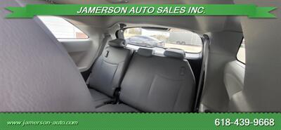 2024 Toyota Sienna XLE 7-Passenger - Photo 5 - Benton, IL 62812