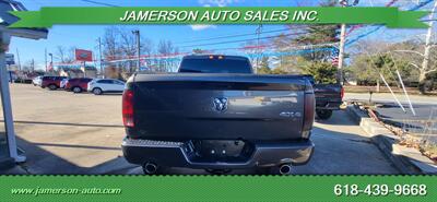 2017 RAM 1500 Express   - Photo 6 - Benton, IL 62812