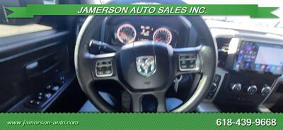 2017 RAM 1500 Express   - Photo 16 - Benton, IL 62812