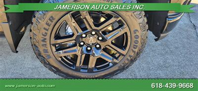 2021 Chevrolet Silverado 1500 LT Trail Boss - Photo 8 - Benton, IL 62812