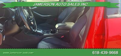 2013 Ford Focus SE   - Photo 5 - Benton, IL 62812