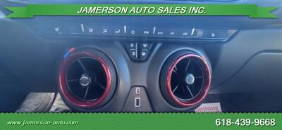 2020 Chevrolet Blazer RS   - Photo 6 - Benton, IL 62812