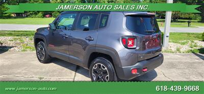 2017 Jeep Renegade Trailhawk - Photo 6 - Benton, IL 62812