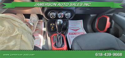 2017 Jeep Renegade Trailhawk - Photo 11 - Benton, IL 62812