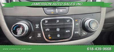 2021 Chevrolet Malibu LT   - Photo 14 - Benton, IL 62812