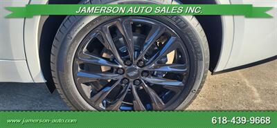 2021 Cadillac XT6 Premium Luxury   - Photo 8 - Benton, IL 62812