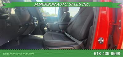 2024 Chevrolet Silverado 1500 Custom   - Photo 10 - Benton, IL 62812