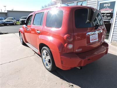 2011 Chevrolet HHR LT   - Photo 7 - Grand Island, NE 68801