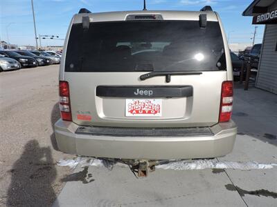 2010 Jeep Liberty Sport - Photo 6 - Lexington, NE 68850