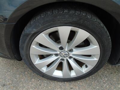 2010 Volkswagen CC Sport   - Photo 40 - Grand Island, NE 68801