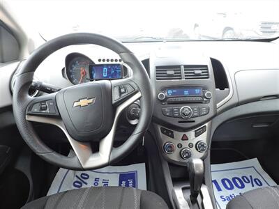 2013 Chevrolet Sonic LT Auto   - Photo 13 - Lexington, NE 68850
