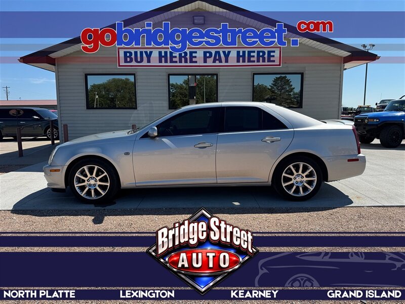 2005 Cadillac STS   - Photo 1 - Lexington, NE 68850