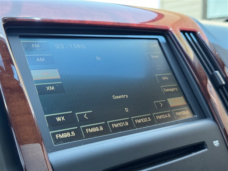2005 Cadillac STS - Photo 12 - Lexington, NE 68850