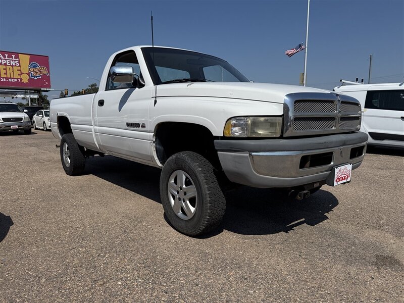 1996 Dodge Ram 2500 LT - Photo 2 - North Platte, NE 69101