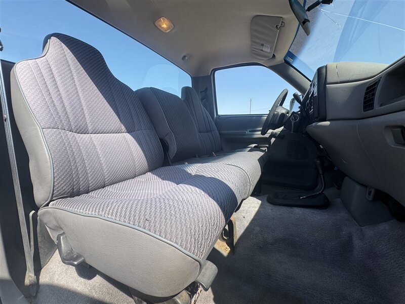 1996 Dodge Ram 2500 LT - Photo 9 - North Platte, NE 69101