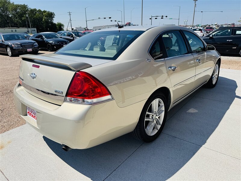 2008 Chevrolet Impala LTZ - Photo 5 - Lexington, NE 68850
