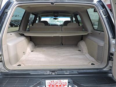 1999 GMC Yukon SLE   - Photo 12 - Lexington, NE 68850