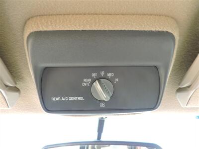 1999 GMC Yukon SLE   - Photo 18 - Lexington, NE 68850