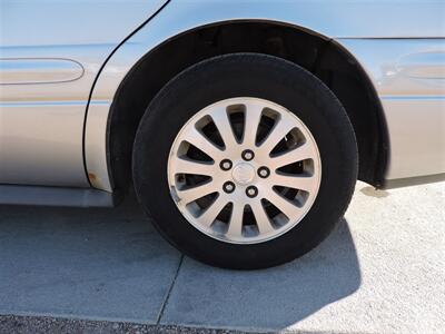 2005 Buick LeSabre Limited   - Photo 8 - Lexington, NE 68850
