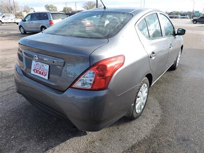 2017 Nissan Versa 1.6 S   - Photo 5 - North Platte, NE 69101