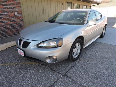 2008 Pontiac Grand Prix   - Photo 2 - Kearney, NE 68847