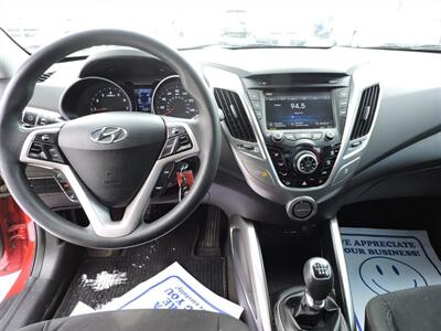 2013 Hyundai VELOSTER   - Photo 10 - Lexington, NE 68850