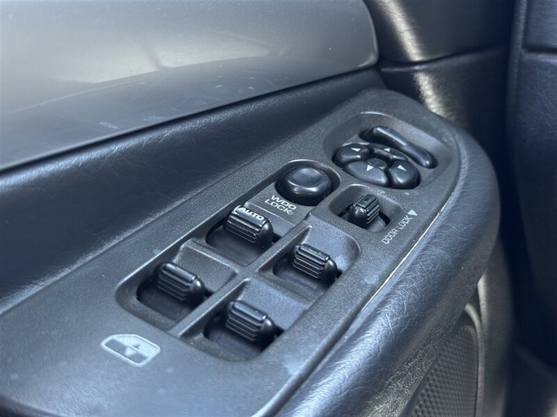 2005 Dodge Ram 2500 ST - Photo 18 - Lexington, NE 68850
