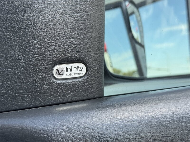 2005 Dodge Ram 2500 ST - Photo 11 - Lexington, NE 68850