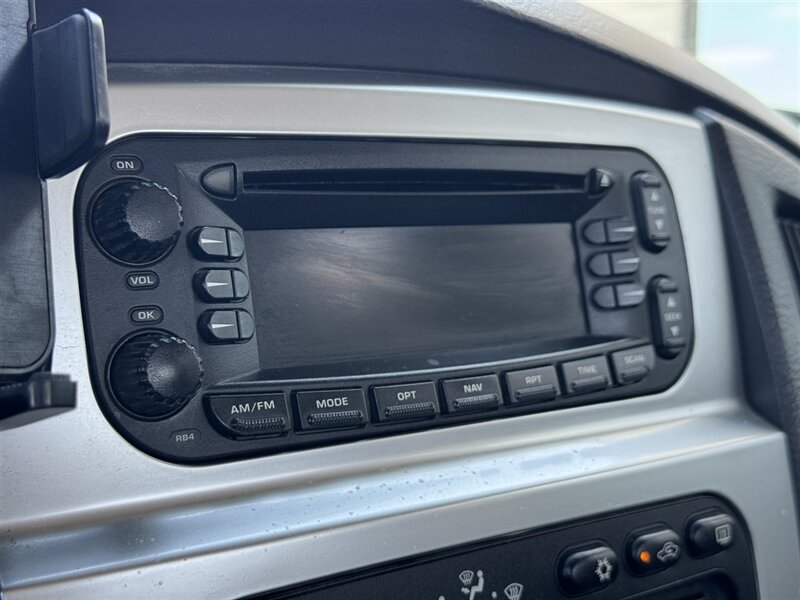 2005 Dodge Ram 2500 ST - Photo 15 - Lexington, NE 68850