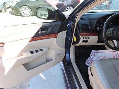 2011 Subaru Legacy 2.5i Limited - Photo 15 - Lexington, NE 68850