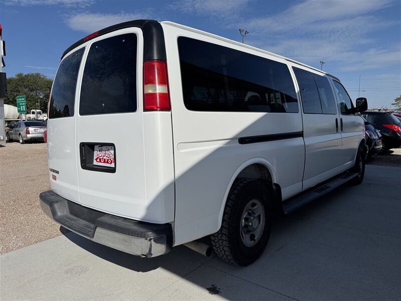 2007 Chevrolet Express LS 3500 - Photo 6 - Lexington, NE 68850