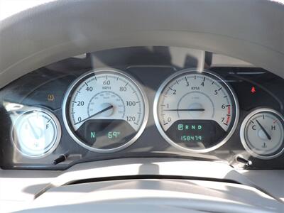 2010 Chrysler Town & Country Touring   - Photo 19 - Lexington, NE 68850