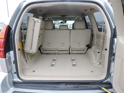 2005 Lexus GX   - Photo 12 - Lexington, NE 68850