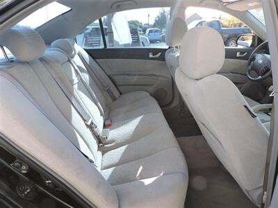 2007 Hyundai SONATA GLS   - Photo 11 - Grand Island, NE 68801