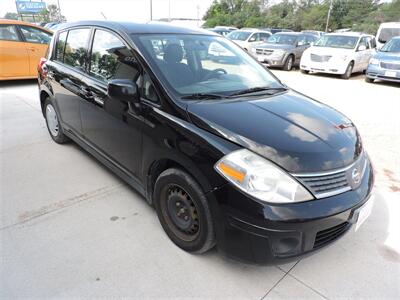 2009 Nissan Versa 1.8 S   - Photo 4 - Lexington, NE 68850