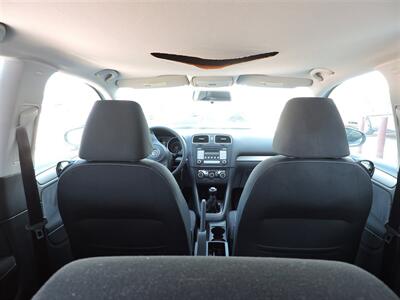 2010 Volkswagen Golf 2.5L PZEV   - Photo 13 - Lexington, NE 68850