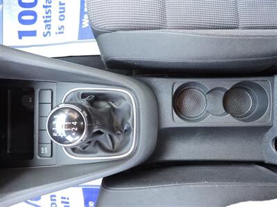 2010 Volkswagen Golf 2.5L PZEV   - Photo 17 - Lexington, NE 68850
