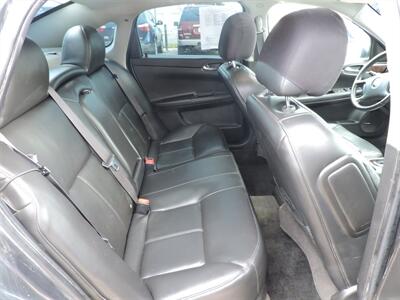 2013 Chevrolet Impala LTZ   - Photo 11 - North Platte, NE 69101