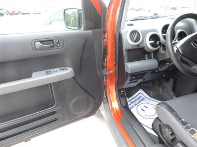 2005 Honda Element LX   - Photo 18 - Grand Island, NE 68801