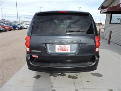 2014 Dodge Grand Caravan SXT 30th Anniversary - Photo 6 - Lexington, NE 68850