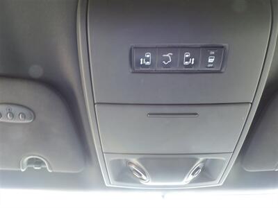 2014 Dodge Grand Caravan SXT 30th Anniversary - Photo 20 - Lexington, NE 68850