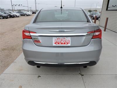 2013 Chrysler 200 Touring   - Photo 6 - Lexington, NE 68850