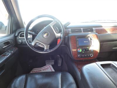2011 Chevrolet Suburban LTZ   - Photo 14 - Lexington, NE 68850